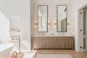 Long Bay Villas - Villa Sky