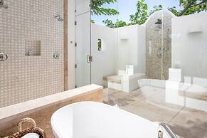 Long Bay Villas - Villa Sky