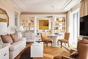 Four Seasons Hotel Madrid