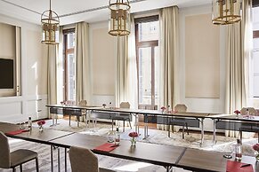 Four Seasons Hotel Madrid