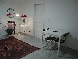 Divine Apartment - 1 quarto