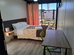 Isak Hotel & Golf Airport