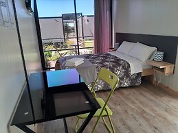 Isak Hotel & Golf Airport