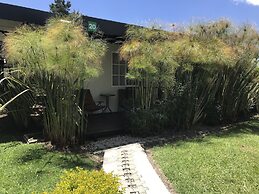 Isak Hotel & Golf Airport