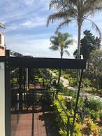 Isak Hotel & Golf Airport