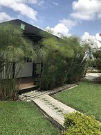 Isak Hotel & Golf Airport