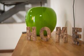 Palazzo Ponte Pietra