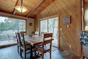 7 Approach Classic Home with Private Hot Tub and BBQ on the Deck by Re