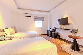 PARK VIEW LUXURY HOTEL