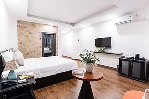 PARK VIEW LUXURY HOTEL