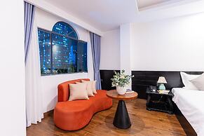 PARK VIEW LUXURY HOTEL