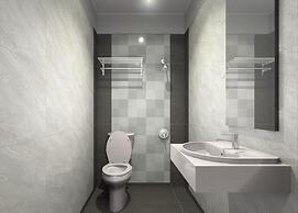 Front One Boutique Tugu Muda Semarang