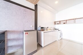 OYO Home 89391 Awesome 1br Arte Plus