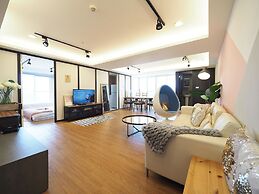 SOGO Dept. Zhongxiao Fuxing MRT