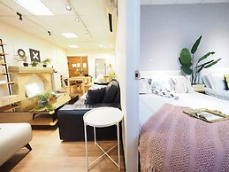 SOGO Dept. Zhongxiao Fuxing MRT