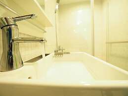 SOGO Dept. Zhongxiao Fuxing MRT