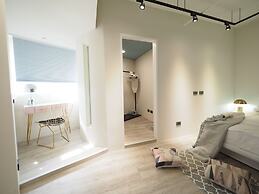 SOGO Dept. Zhongxiao Fuxing MRT