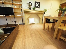 SOGO Dept. Zhongxiao Fuxing MRT