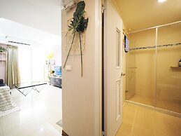 SOGO Dept. Zhongxiao Fuxing MRT