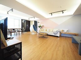 SOGO Dept. Zhongxiao Fuxing MRT