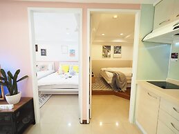 SOGO Dept. Zhongxiao Fuxing MRT