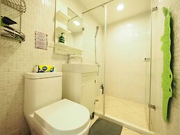 SOGO Dept. Zhongxiao Fuxing MRT