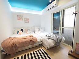 SOGO Dept. Zhongxiao Fuxing MRT