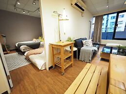 SOGO Dept. Zhongxiao Fuxing MRT