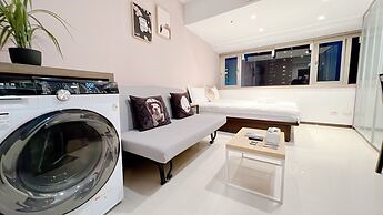 SOGO Dept. Zhongxiao Fuxing MRT