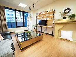 SOGO Dept. Zhongxiao Fuxing MRT