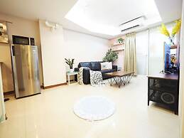 SOGO Dept. Zhongxiao Fuxing MRT