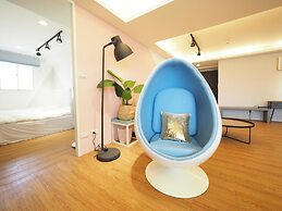 SOGO Dept. Zhongxiao Fuxing MRT