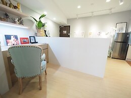 SOGO Dept. Zhongxiao Fuxing MRT