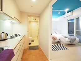 SOGO Dept. Zhongxiao Fuxing MRT