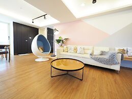 SOGO Dept. Zhongxiao Fuxing MRT