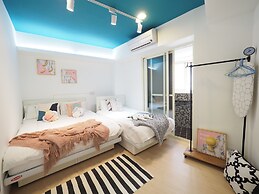 SOGO Dept. Zhongxiao Fuxing MRT