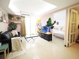 SOGO Dept. Zhongxiao Fuxing MRT