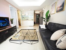 SOGO Dept. Zhongxiao Fuxing MRT