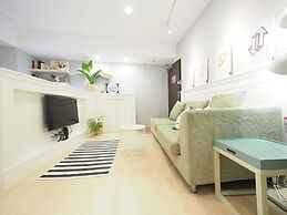 SOGO Dept. Zhongxiao Fuxing MRT