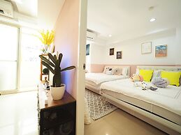 SOGO Dept. Zhongxiao Fuxing MRT