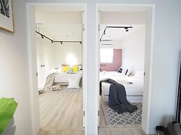 SOGO Dept. Zhongxiao Fuxing MRT