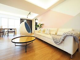 SOGO Dept. Zhongxiao Fuxing MRT