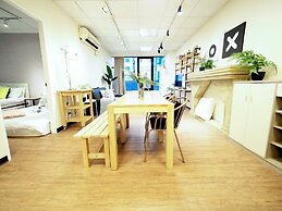 SOGO Dept. Zhongxiao Fuxing MRT