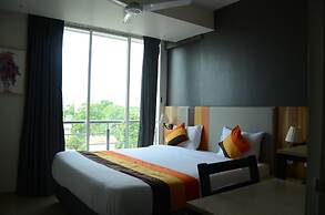 Elita Rooms
