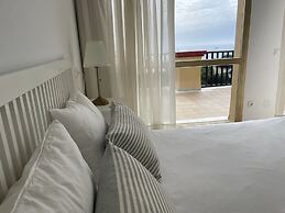 Estudio Insuperables Vistas al Mar