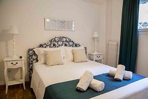 Best House Kolxidos Ampelokipoi Metro