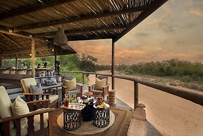Tanda Tula Safari Camp