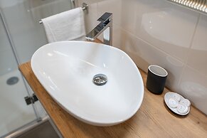 P&O Apartments Cybernetyki 10