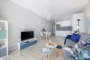 P&O Apartments Cybernetyki 10