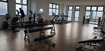 MLH Deluxe Studio Suites @ Landmark Residence